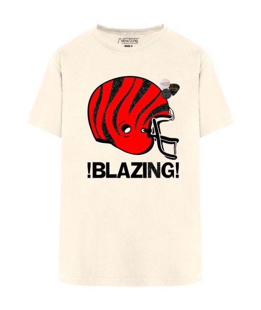 “BLAZING” natural trucker t-shirt ouvre sa boutique